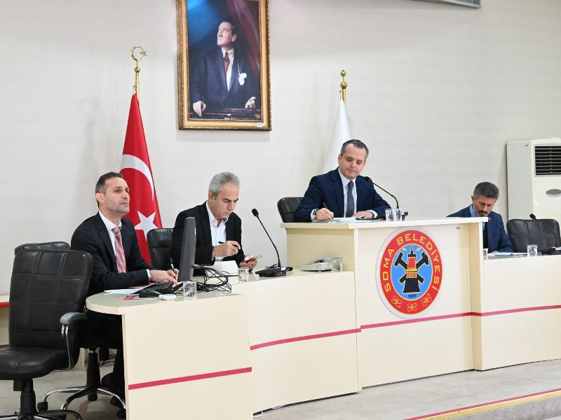 2022 yılı Kamu Hizmetlerinin değerlendirilmesi ve 2023 yılı yatırım planı ve hedeflerin görüşülmek üzere değerlendirme toplantısı gerçekleştirildi