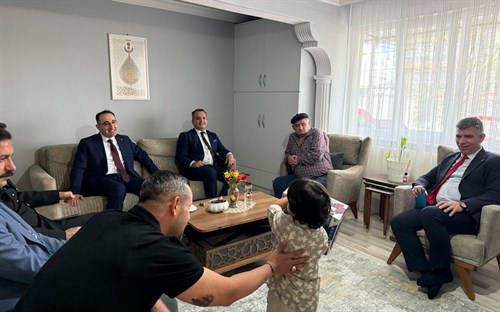 Kaymakam AKKAYA' dan Bayram Ziyaretleri